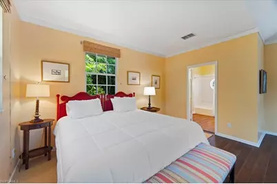 [Address not provided], Naples, FL 34102 - Photo 9