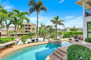 155 Heron Ave, Naples, FL 34108 - Photo 27