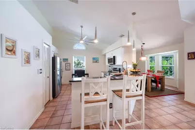 229 Countryside Dr, Naples, FL 34104 - Photo 9