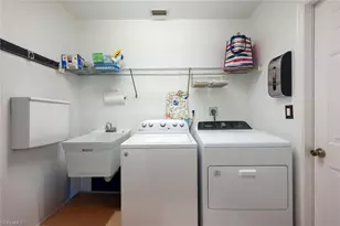 229 Countryside Dr, Naples, FL 34104 - Photo 37