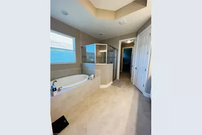 14715 Kelson Cir, Naples, FL 34114 - Photo 13