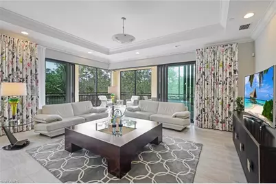 2751 Tiburon Blvd E #201, Naples, FL 34109 - Photo 5