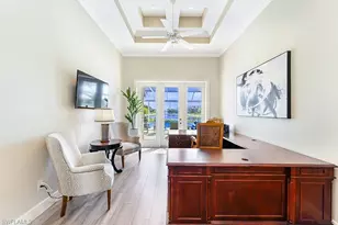 11234 5 Oaks Ln, Naples, FL 34120 - Photo 13