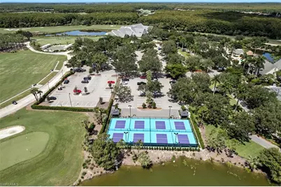 11242 Five Oaks Ln, Naples, FL 34120 - Photo 17