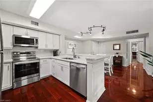 1230 Wildwood Lakes Blvd, Naples, FL 34104 - Photo 5