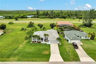 126 SW 39th Pl, Cape Coral, FL 33991 - Photo 43