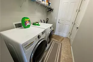 7631 Jacaranda Ln, Naples, FL 34114 - Photo 33