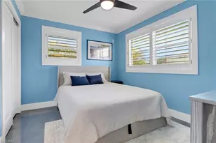 9804 Montana Ct, Bonita Springs, FL 34135 - Photo 11