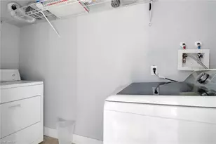 9804 Montana Ct, Bonita Springs, FL 34135 - Photo 17