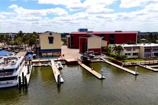 750 River Point A3-22 Dr, Naples, FL 34102 - Photo 9