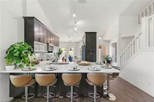 1733 San Bernadino Way, Naples, FL 34109 - Photo 7