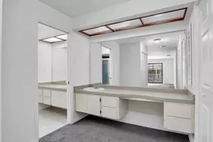 124 Sharwood Dr, Naples, FL 34110 - Photo 23