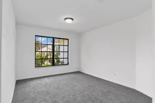 124 Sharwood Dr, Naples, FL 34110 - Photo 39