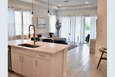 9175 Cayman Dr, Naples, FL 34114 - Photo 11