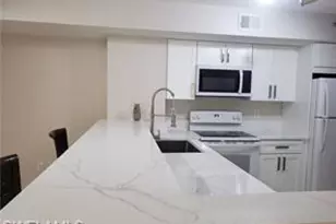 1830 Florida Club Cir, Naples, FL 34112 - Photo 5