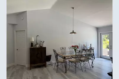 310 14th St SE, Naples, FL 34117 - Photo 3