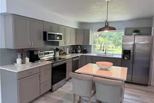 310 14th St SE, Naples, FL 34117 - Photo 7