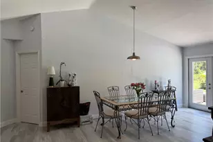 310 14th St SE, Naples, FL 34117 - Photo 5