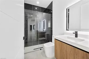 926 Gleason Pkwy, Cape Coral, FL 33914 - Photo 17