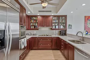 1050 Borghese Ln, Naples, FL 34114 - Photo 15