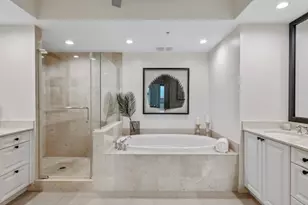 1050 Borghese Ln, Naples, FL 34114 - Photo 23