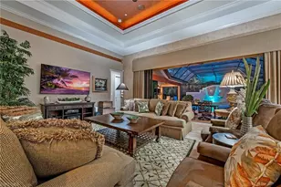 967 Tivoli Dr, Naples, FL 34104 - Photo 9