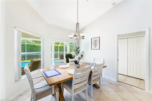 589 Lambton Ln, Naples, FL 34104 - Photo 5