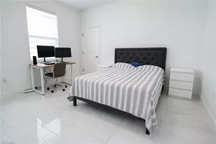 1137 NE 4th Ave, Cape Coral, FL 33909 - Photo 25