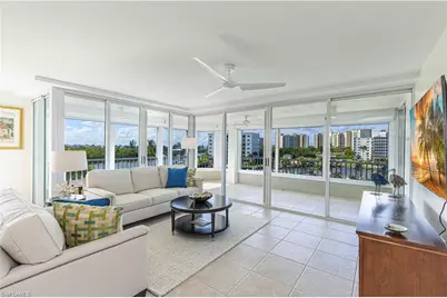 25 Bluebill Ave #301, Naples, FL 34108 - Photo 5