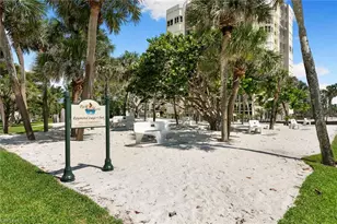 4072 Belair Ln, Naples, FL 34103 - Photo 27