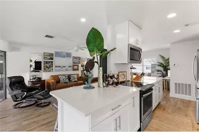 4072 Belair Ln #403, Naples, FL 34103 - Photo 9