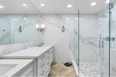 2540 Aspen Creek Ln S #201, Naples, FL 34119 - Photo 21