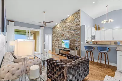 2540 Aspen Creek Ln S #201, Naples, FL 34119 - Photo 17