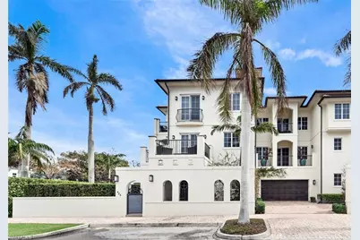 425 5th St S #A, Naples, FL 34102 - Photo 1