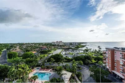 14815 Laguna Dr #103, Fort Myers, FL 33908 - Photo 5