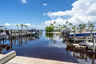 14815 Laguna Dr, Fort Myers, FL 33908 - Photo 7