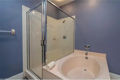 14815 Laguna Dr #103, Fort Myers, FL 33908 - Photo 37