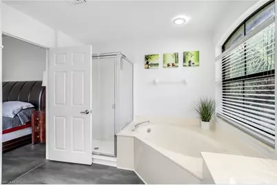 178 Vintage Cir #M202, Naples, FL 34119 - Photo 17