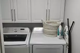 7756 Jewel Ln, Naples, FL 34109 - Photo 21