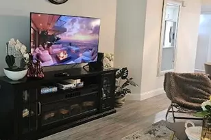 7756 Jewel Ln, Naples, FL 34109 - Photo 15