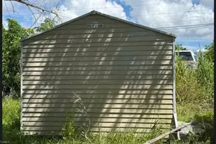 12660 Water Ln, Fort Myers, FL 33908 - Photo 3