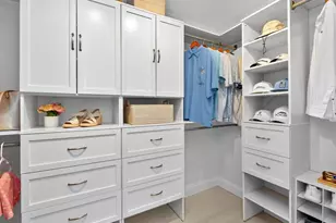 764 Eagle Creek Dr, Naples, FL 34113 - Photo 31