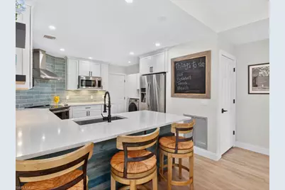 764 Eagle Creek Dr #104, Naples, FL 34113 - Photo 9