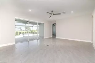 18420 Royal Hammock Blvd, Naples, FL 34114 - Photo 5