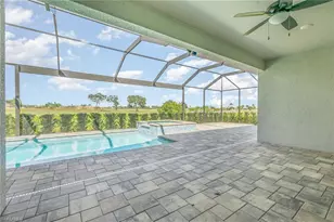 18420 Royal Hammock Blvd, Naples, FL 34114 - Photo 27