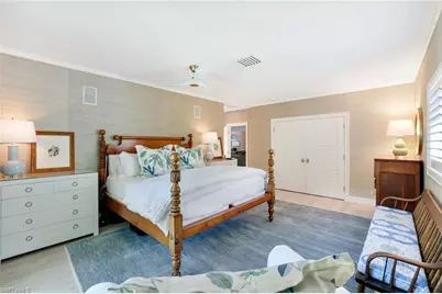 642 6th Ave N, Naples, FL 34102 - Photo 13