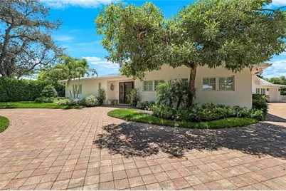 642 6th Ave N, Naples, FL 34102 - Photo 3