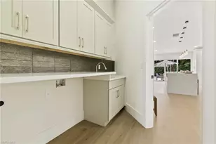 1200 Cypress Woods Dr, Naples, FL 34103 - Photo 21