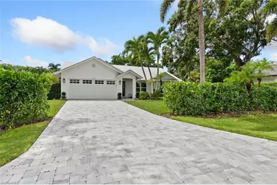 1200 Cypress Woods Dr, Naples, FL 34103 - Photo 29