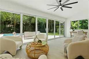 1200 Cypress Woods Dr, Naples, FL 34103 - Photo 23